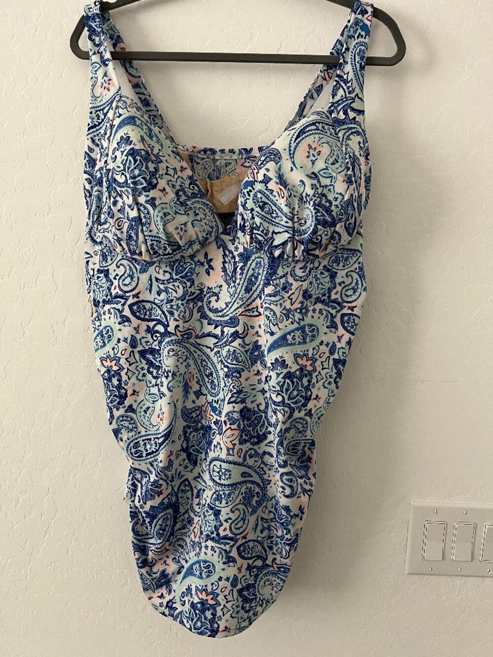 Simply Cacique 44D Paisley Tankini Swim Top Blue White Pink Underwire Plus Size